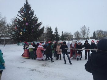 Парад Дедов Морозов и Снегурочек